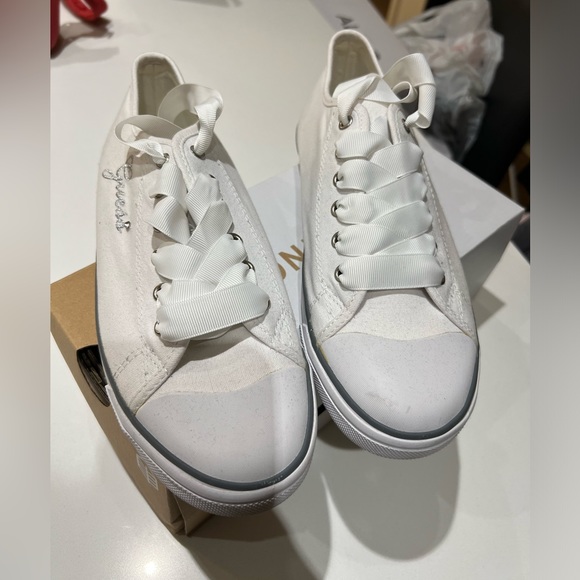 Guess women’s sneakers for sale - Picture 2 of 3
